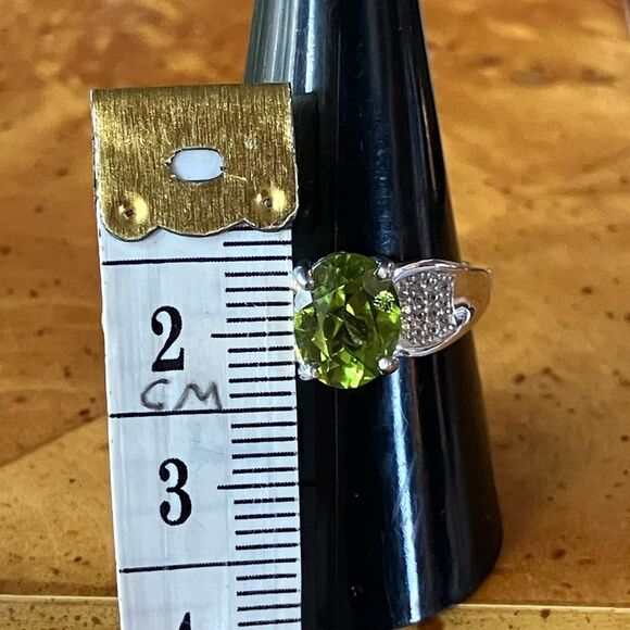 Natural Peridot Sterling Silver Ring Size 9 - Picture 6 of 8
